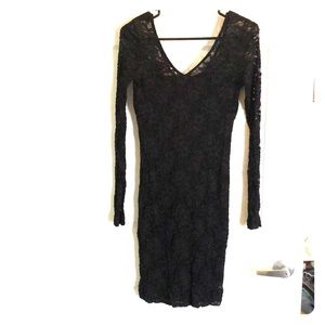 Fitted lace stretchy dress
